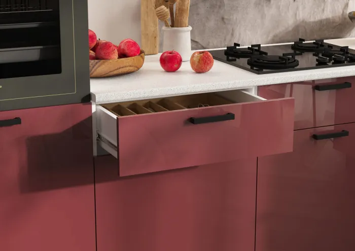 Кухня Техно 3,0х1,8/1080м Компоновка №8, Белый/Марсала глянец