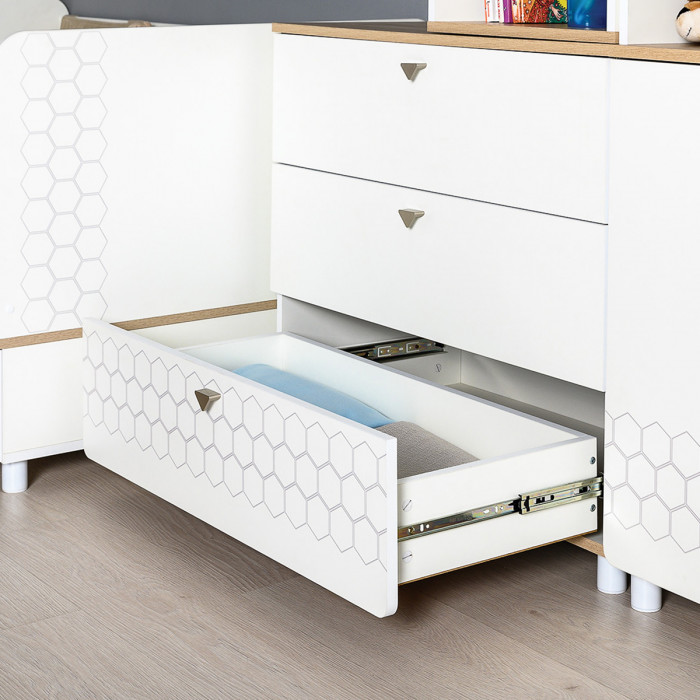 Эйп Детская № 4, цвет белый/дуб белый, сп. м. 800х1600 мм., б/м, основание есть, максимальная нагрузка 80 кг., рекомендуемая высота матраса 120 мм.