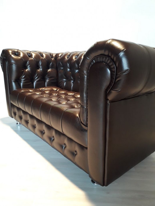 Диван Честер 3- х местный, сиденье каретка экокожа коричневая