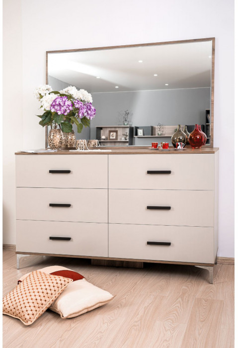 Зеркало настенное Кара 5