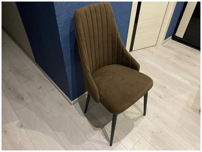 Стул К / черный/велюр шоколад